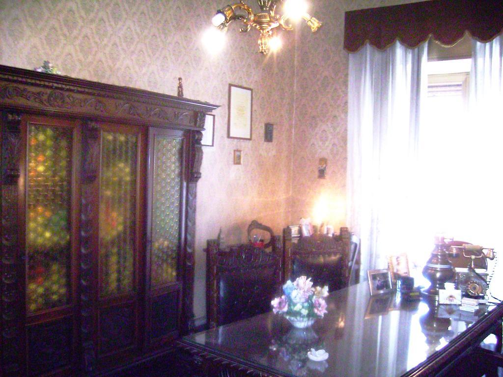 La Dimora Di Anna Apartment Naples Room photo